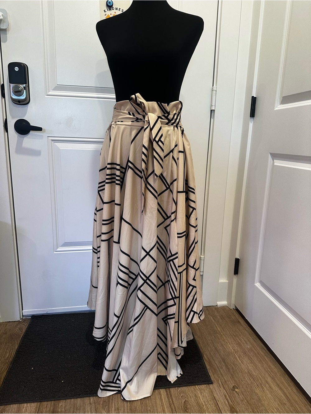 SHEIN Beige Geometric Maxi Skirt with Waist Tie